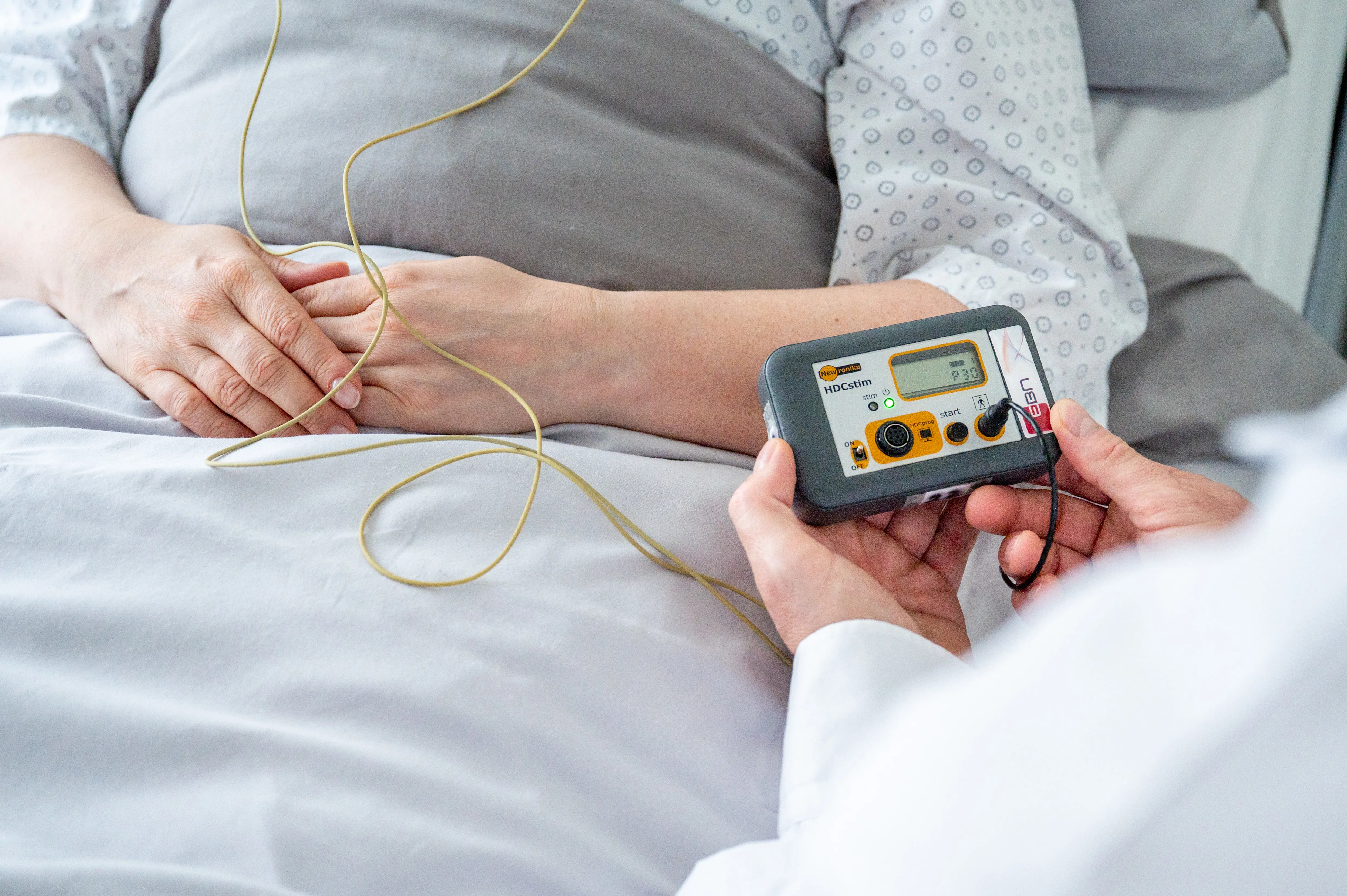 Transkranielle Gleichstromstimulation (tDCS) im Rahmen der neurologischen Rehabilitation Neuromodulation