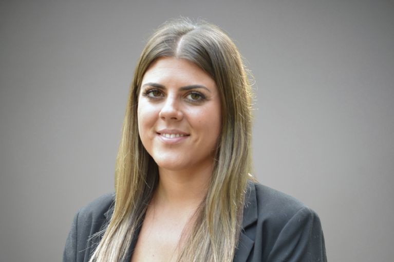 Fabienne Vicente Carvalho Vieira